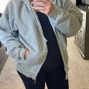 Brandy Melville Light Gray Knit Top